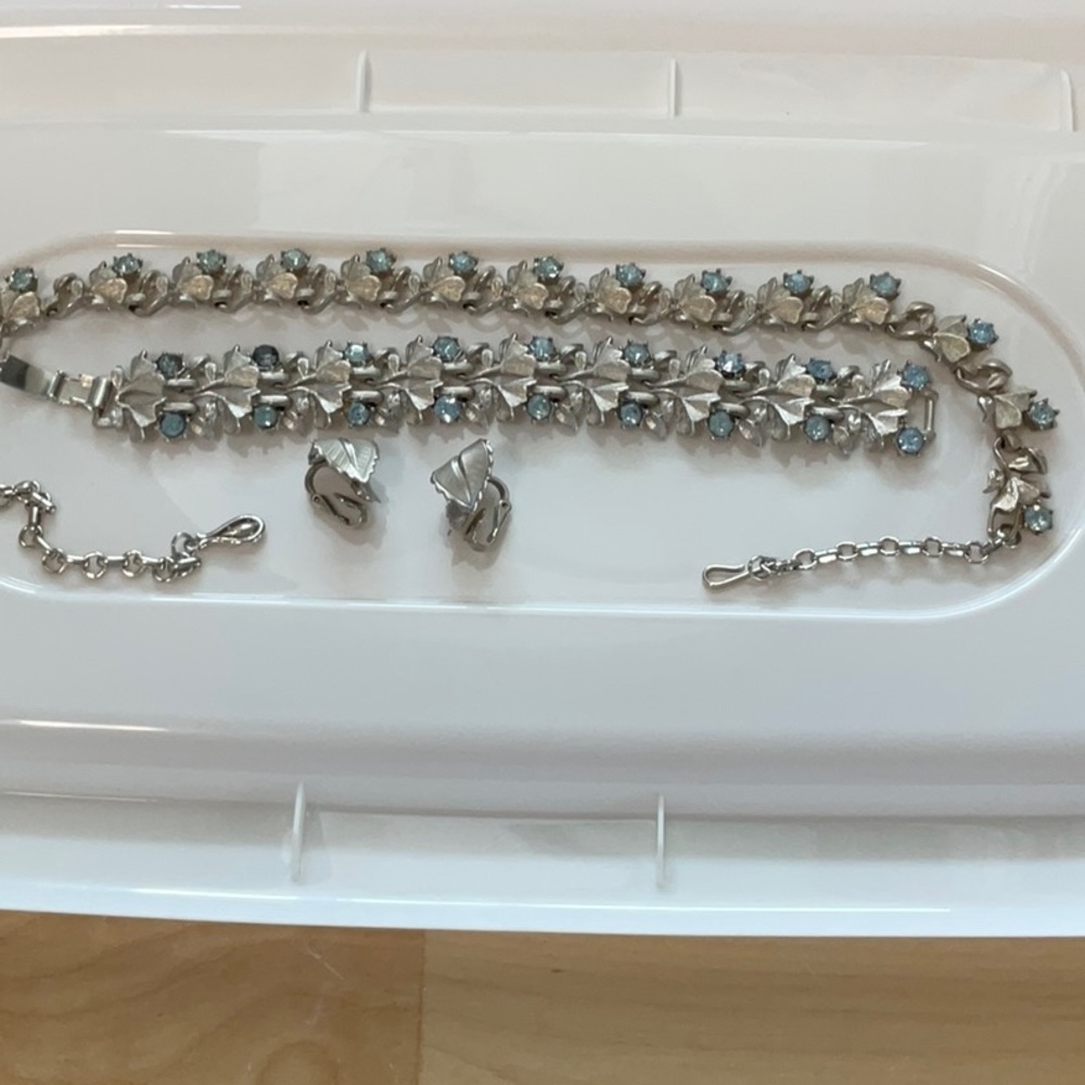 Elegant Silver and Blue Vintage Jewelry Set